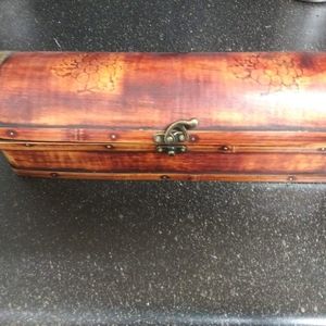 Jumanji box used on set